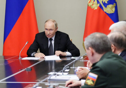 Putin hopes Belarus border bluff can disrupt Ukraine’s invasion of Russia